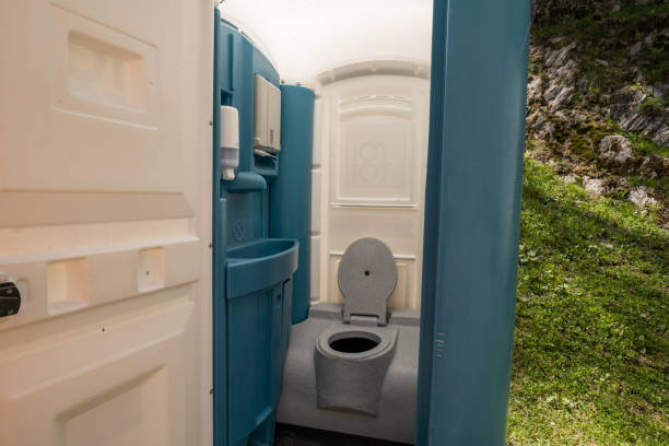 Best Portable toilet rental cost  in Arapahoe, NE